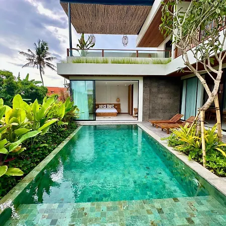Villa Devadha Riverside Pererenan Canggu