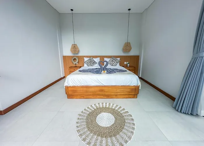 ヴィラ Devadha Riverside Pererenan Canggu *
